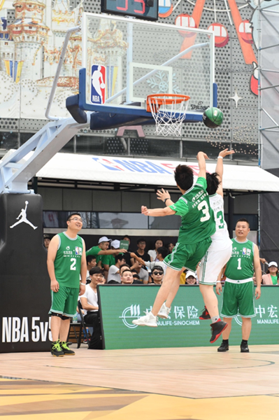 他在职业初 他在职业初